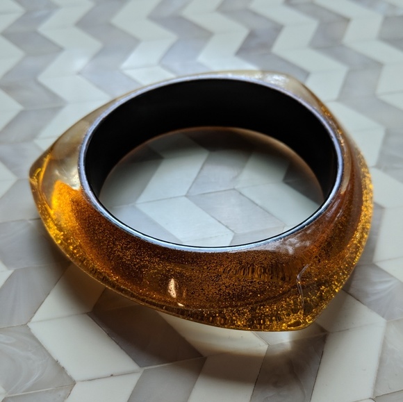 Jewelry - Vintage Glittery Bangle
